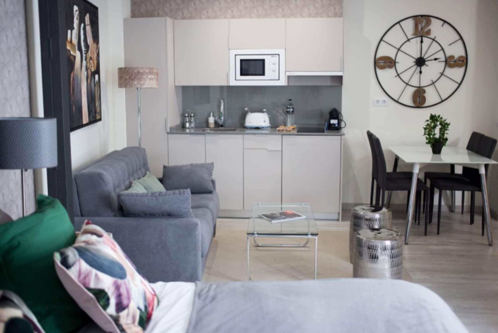 Feelathome Merced Apartments Málaga Exteriör bild